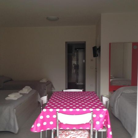 페스키에라델가르다 Casa Armonia 아파트 외부 사진